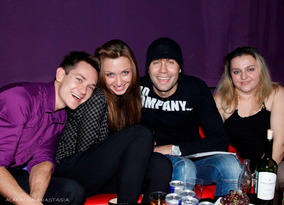 Антон Зорькин, Даниил Федоров с подругой и Лейла Меркулова, winston freedom music, winston freedom music 2011, winston freedom music 2011 фотоотчет, winston freedom music фото, winston freedom music 2011 москва