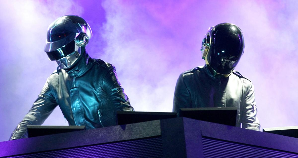 daft punk, музыка daft punk, Thomas Bangalter, Даф Панк, диджей, dj, Homework, Томас Бангальте, Guy-Manuel de Homem Christo, Ги-Мануэль де Омем-Крист 
