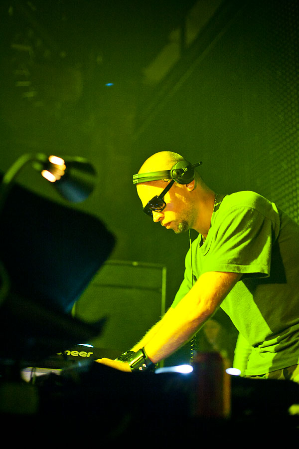 KAZANTIP SUPER HEROES, JOHN DIGWEED, KAZANTIP SUPER HEROES JOHN DIGWEED