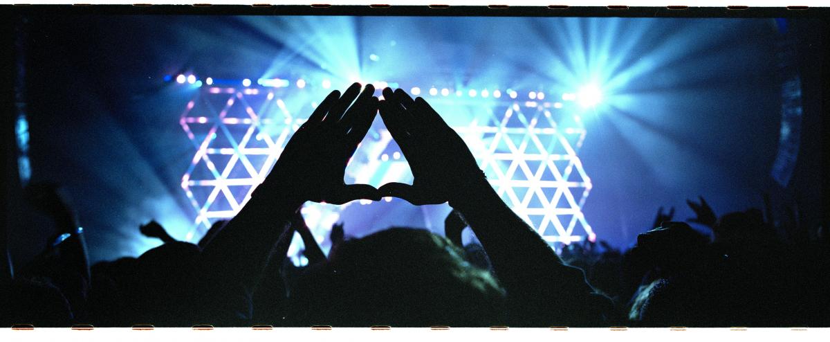 daft punk, музыка daft punk, daft punk шлемы, daft punk alive, daft punk discovery, daft punk 2010, daft punk 2007, daft punk video, daft punk видео, картинки daft punk, daft punk dj hero, daft punk стиль, daft punk в россии, derezzed daft punk клип 