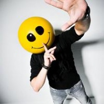 dj - Mike Candys