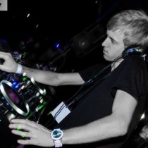 dj - Tom White