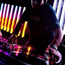 dj - Steel Grooves