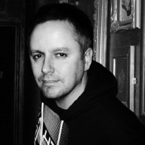 dj - Universal Solution