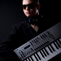 dj - Jeremy Leon