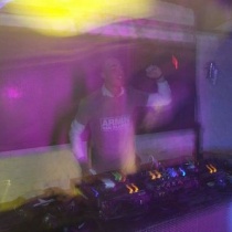 dj - Cyber