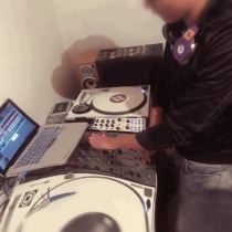 dj - Sebastian Dux