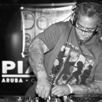 dj - Sal Negro