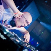 dj - Tom Fall