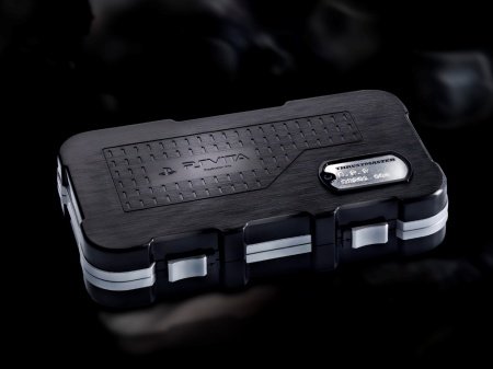 Защити свою консоль со вкусом футляры для консолей PS Vita, Thrustmaster, футляры