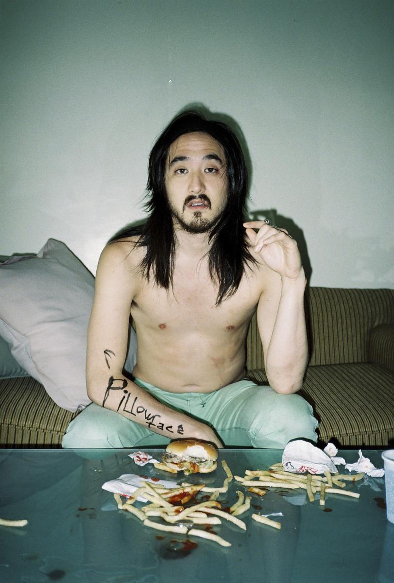 Steve Aoki, Steve Aoki Dance4Life Radio Mix, скачать бесплатно steve aoki, steve aoki house
