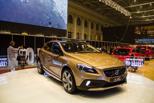 Неделя Моды Volvo в Москве, Volvo V40 Cross Country, Volvo Cross Country фото