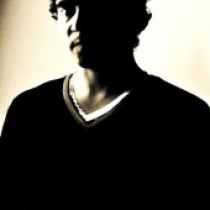 dj - Rodrigo Lozano