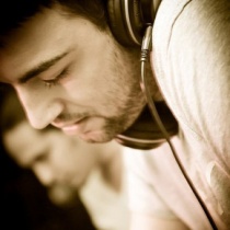 dj - E-Clip