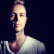 dj - Mike Vale