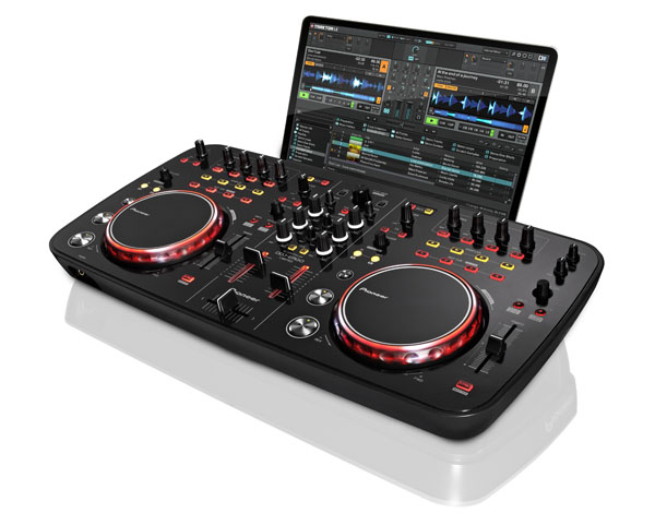 ddj-ergo-k_angle_screen_hr.jpg