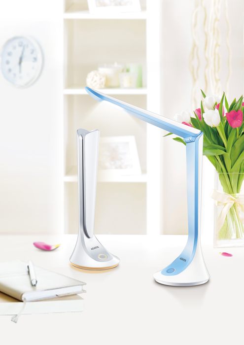 desk_lamp.jpg